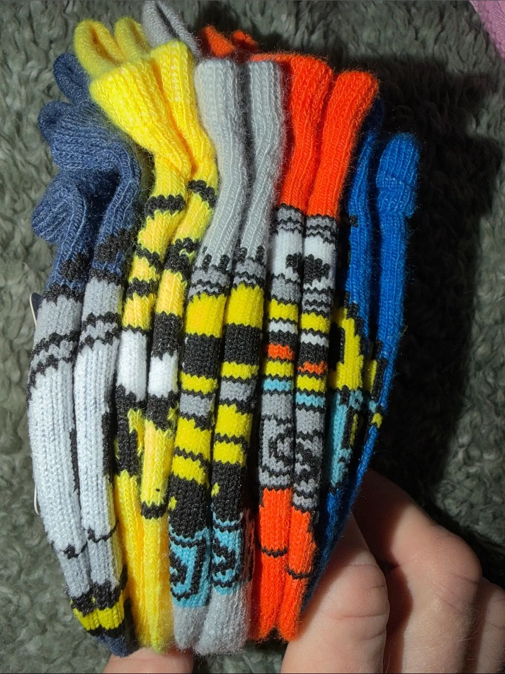 Kids 5 Pikachu & Pokémon Characters No-Show Socks 5 Minions Characters No show